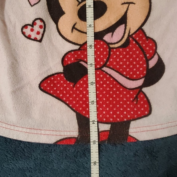 Disney PJs 5t - Picture 2 of 5